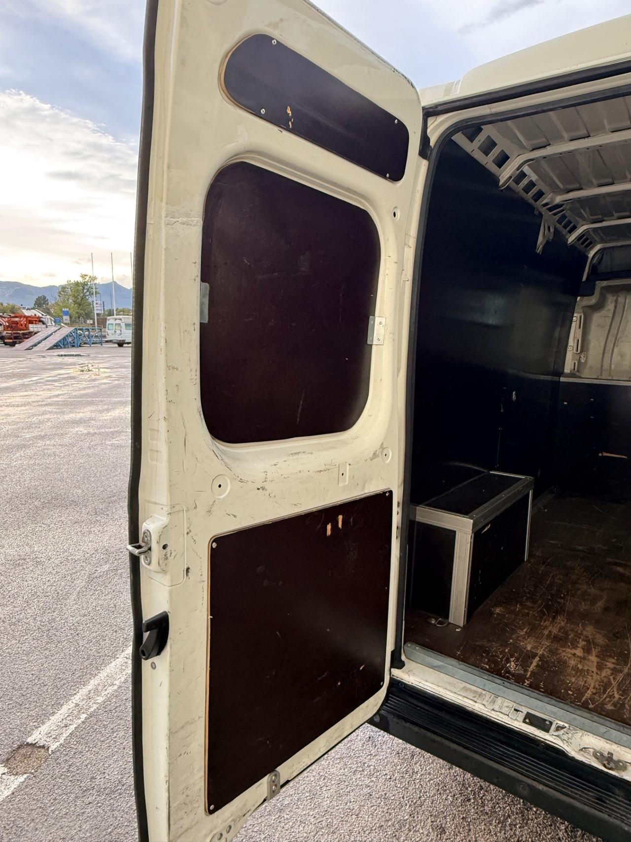 Peugeot boxer