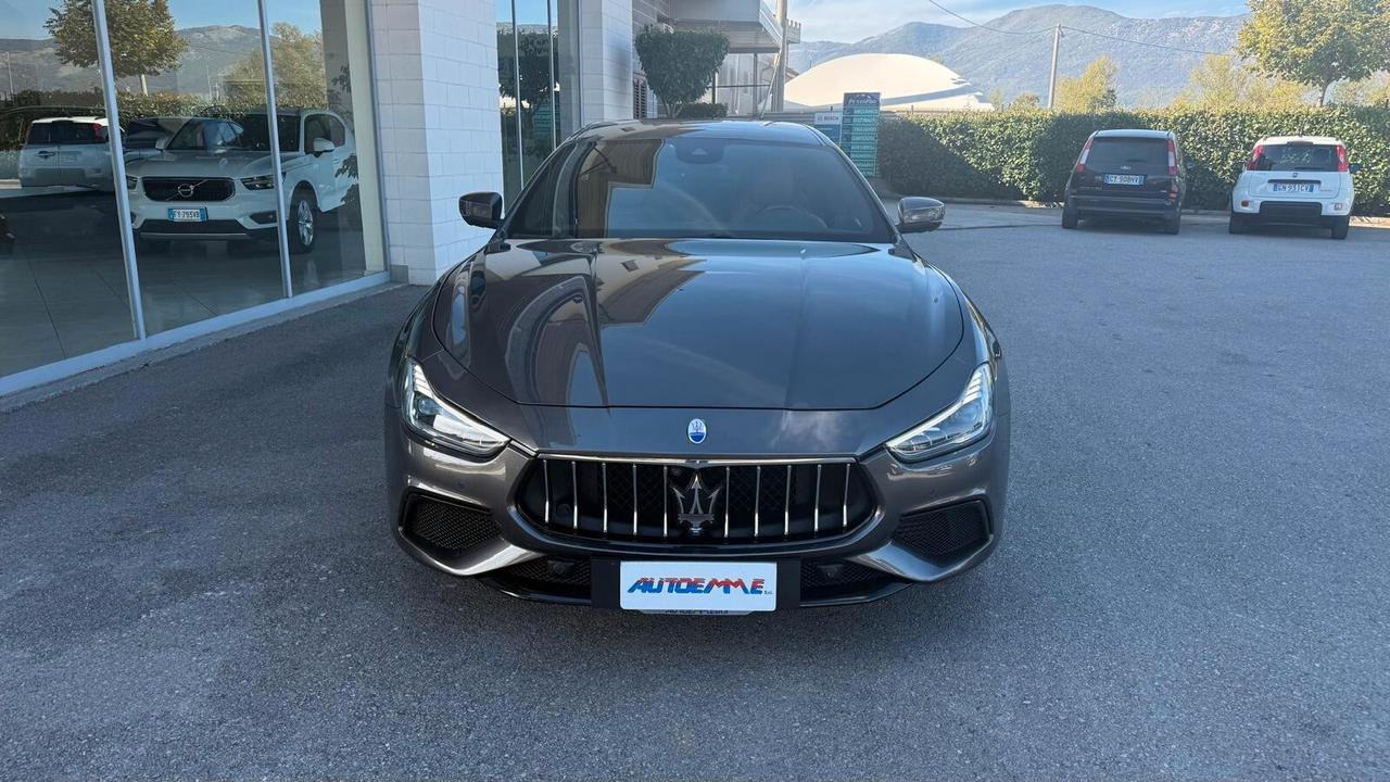 Maserati Ghibli V6 Diesel Gransport