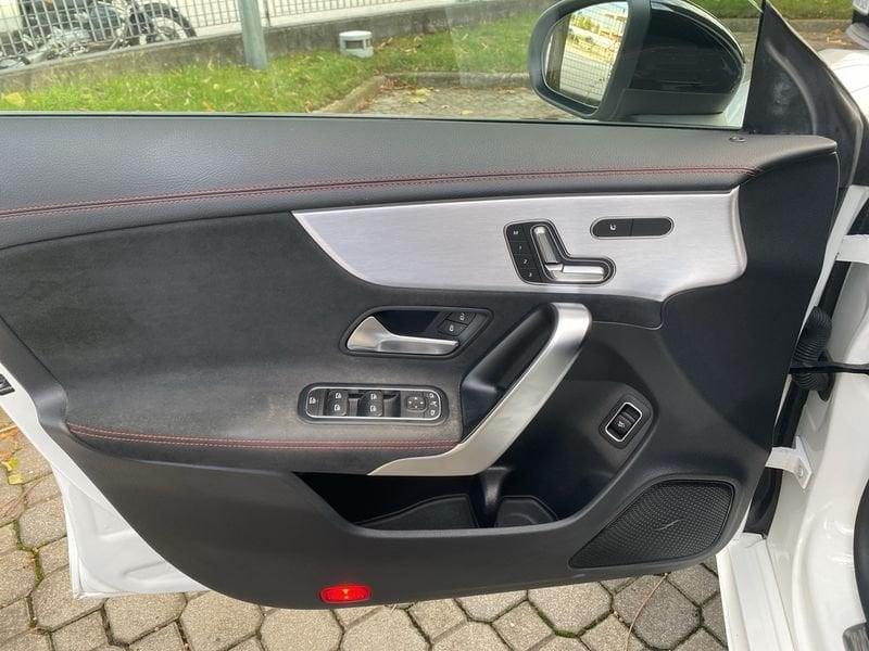 Mercedes-Benz CLA Coupé CLA 220 Automatic Premium AMG line
