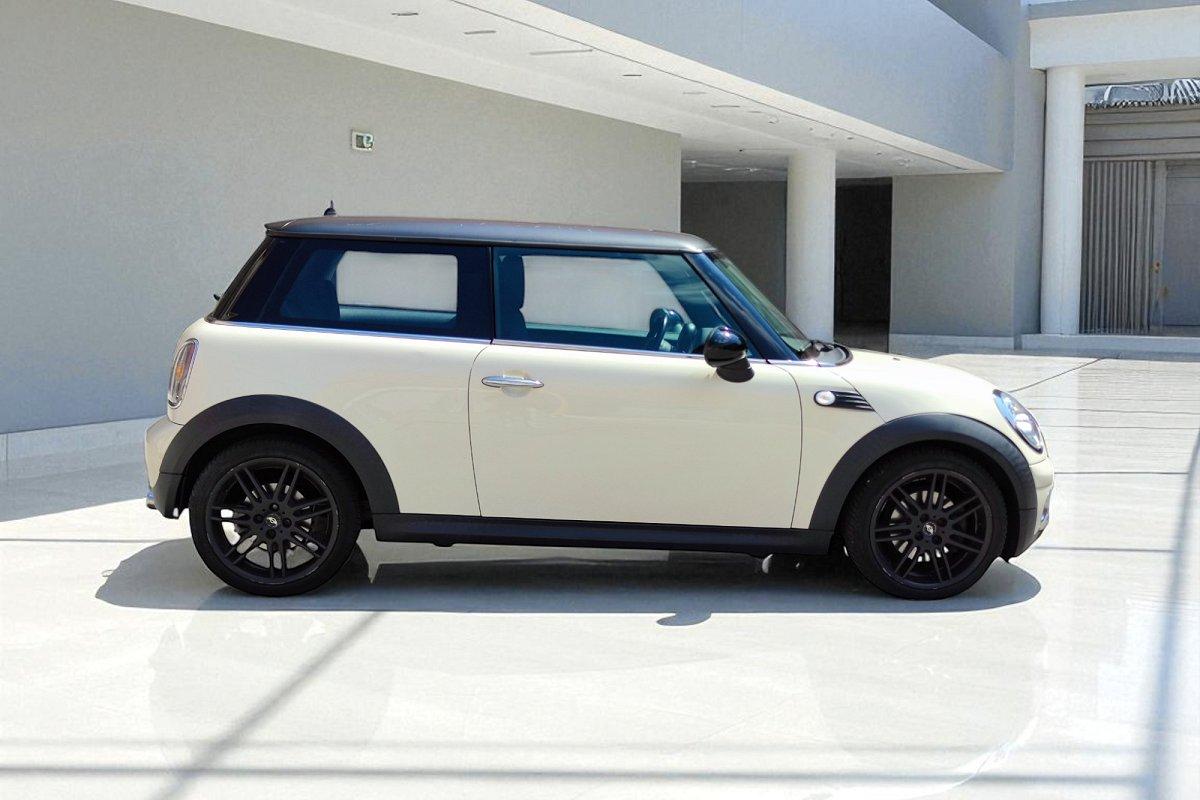 MINI Mini 1.6 16V Cooper D