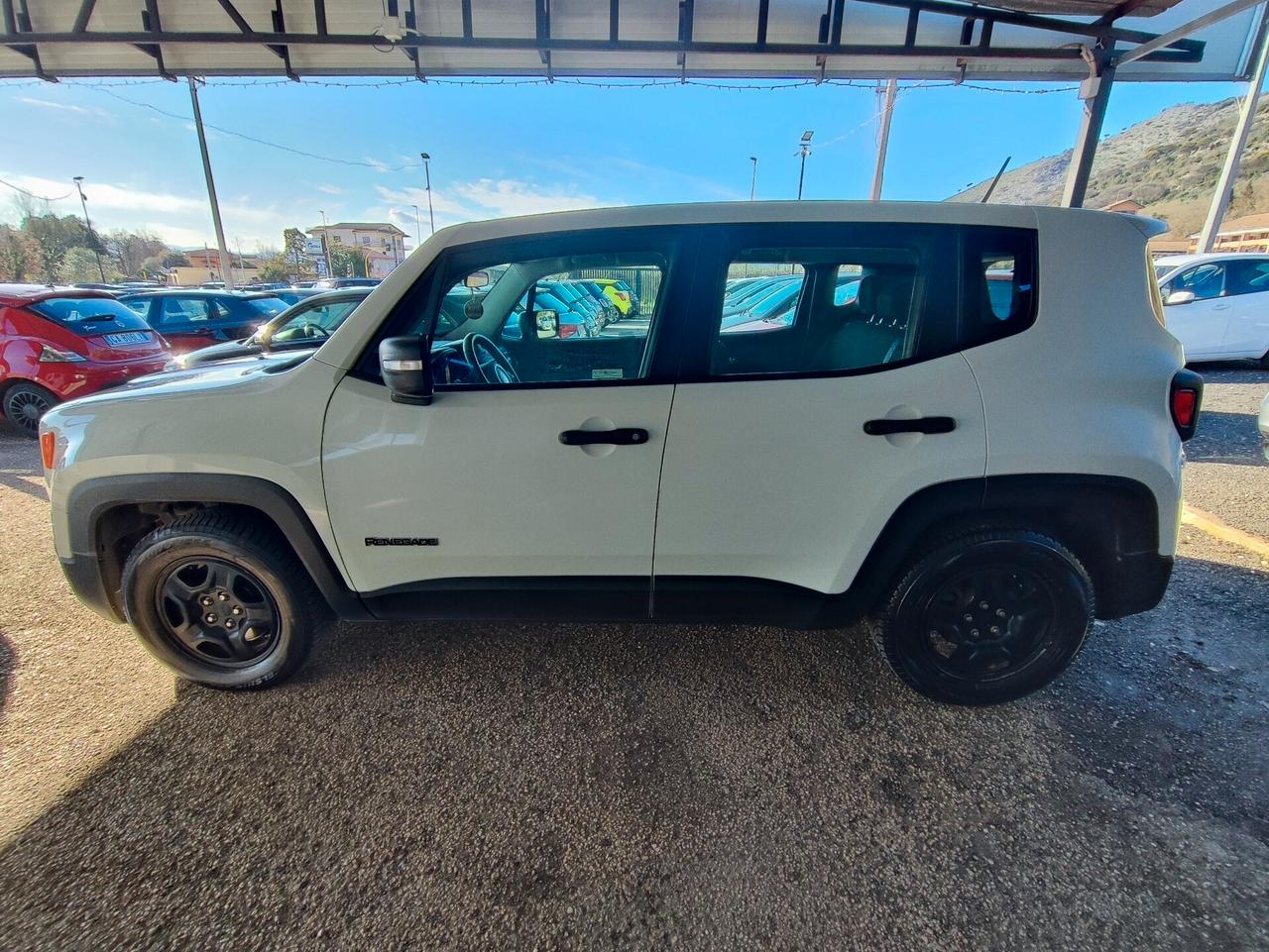 Jeep Renegade 1.6 E-TorQ EVO Longitude