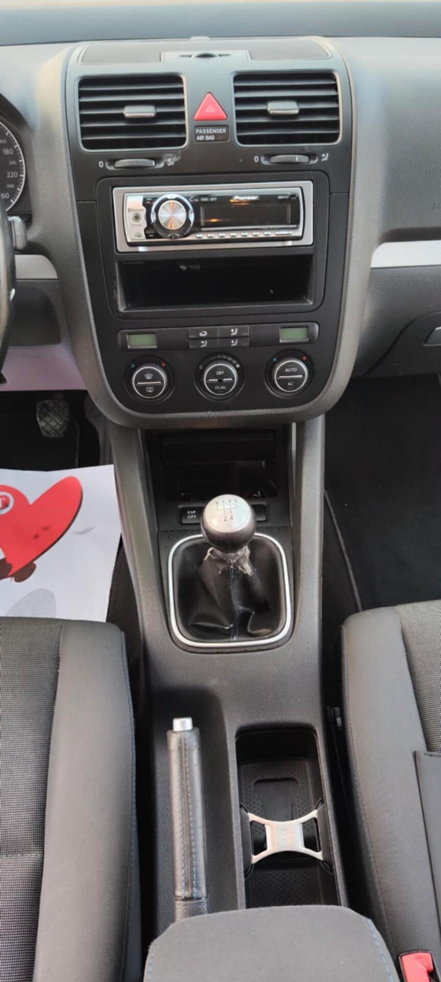 Volkswagen Golf 2.0 TDI DPF 4mot. 5p. GT Sport