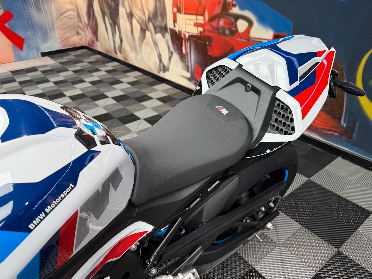 Bmw M 1000 RR (31594)