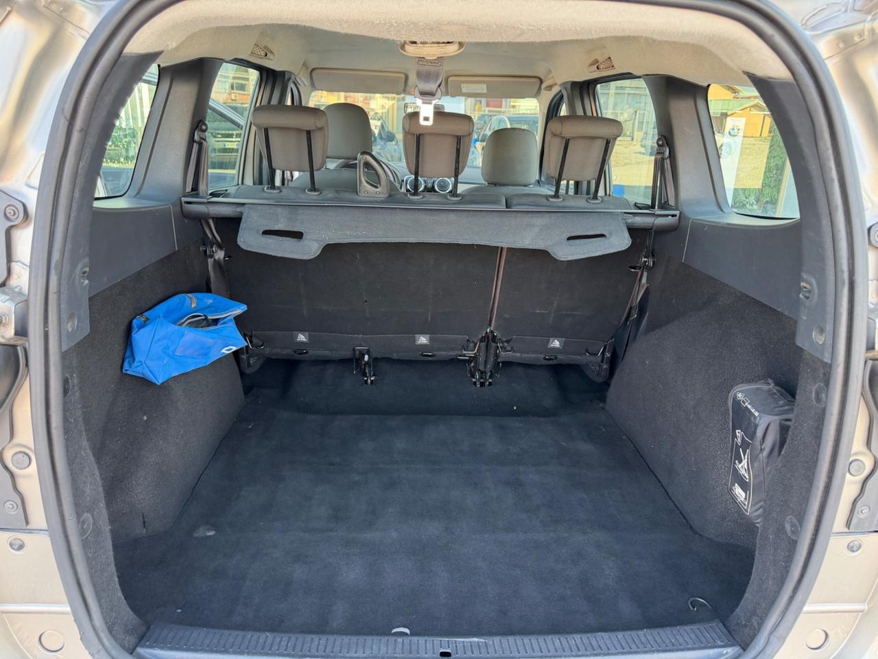 Dacia Lodgy 1.5 dCi 8V 110CV 5 posti Lauréate