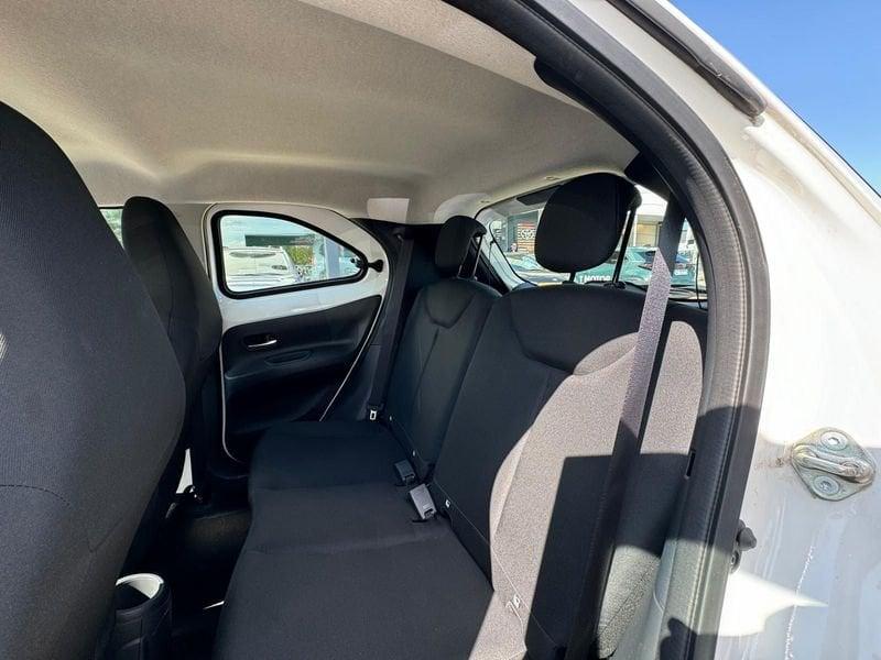 Toyota Aygo X 1.0B (72 CV) Active