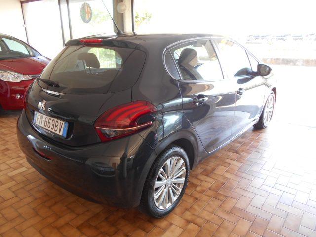 PEUGEOT 208 BlueHDi 75 5 porte Ok neopatentati