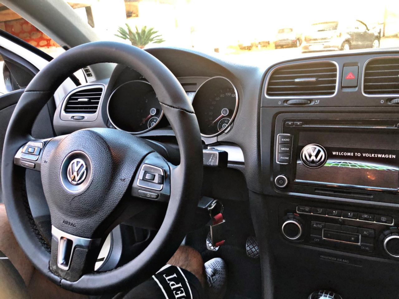 Volkswagen Golf 1.6 TDI Highline 2011