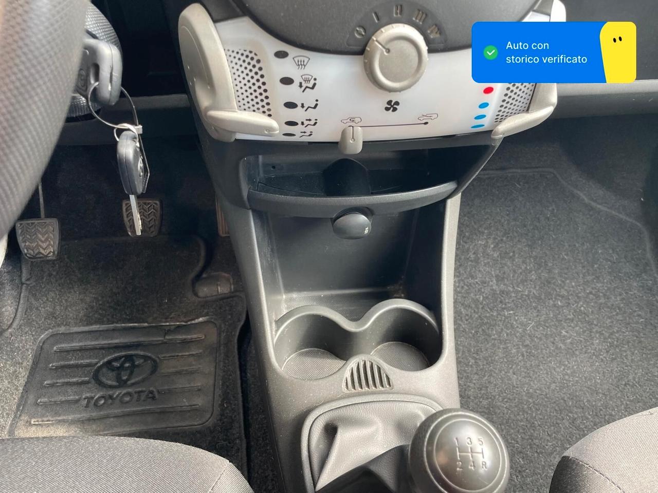 Toyota Aygo 1.0 12V VVT-i 5 porte Active Connect