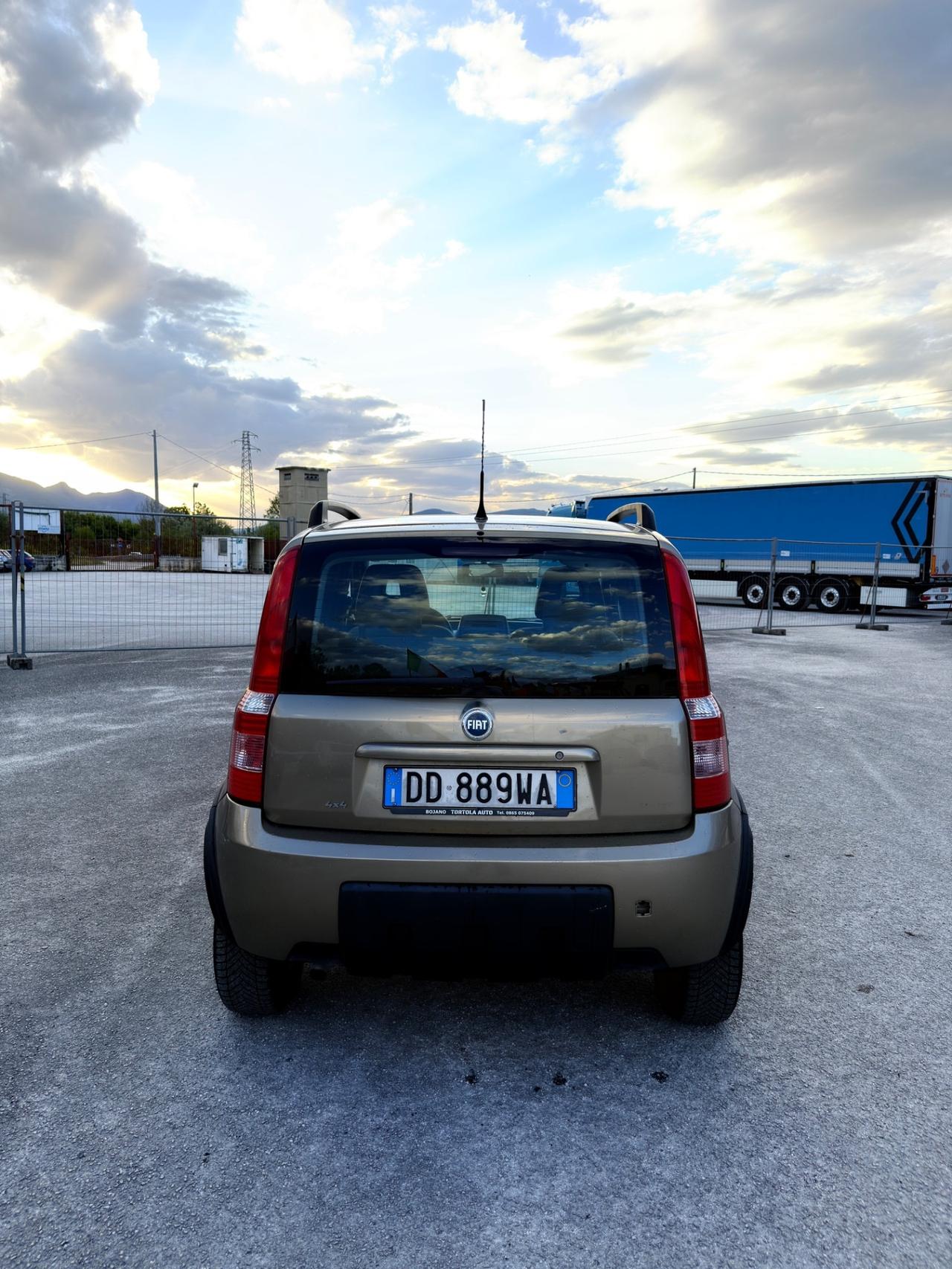 Fiat Panda 1.3 MJT 16V 4x4 Climbing