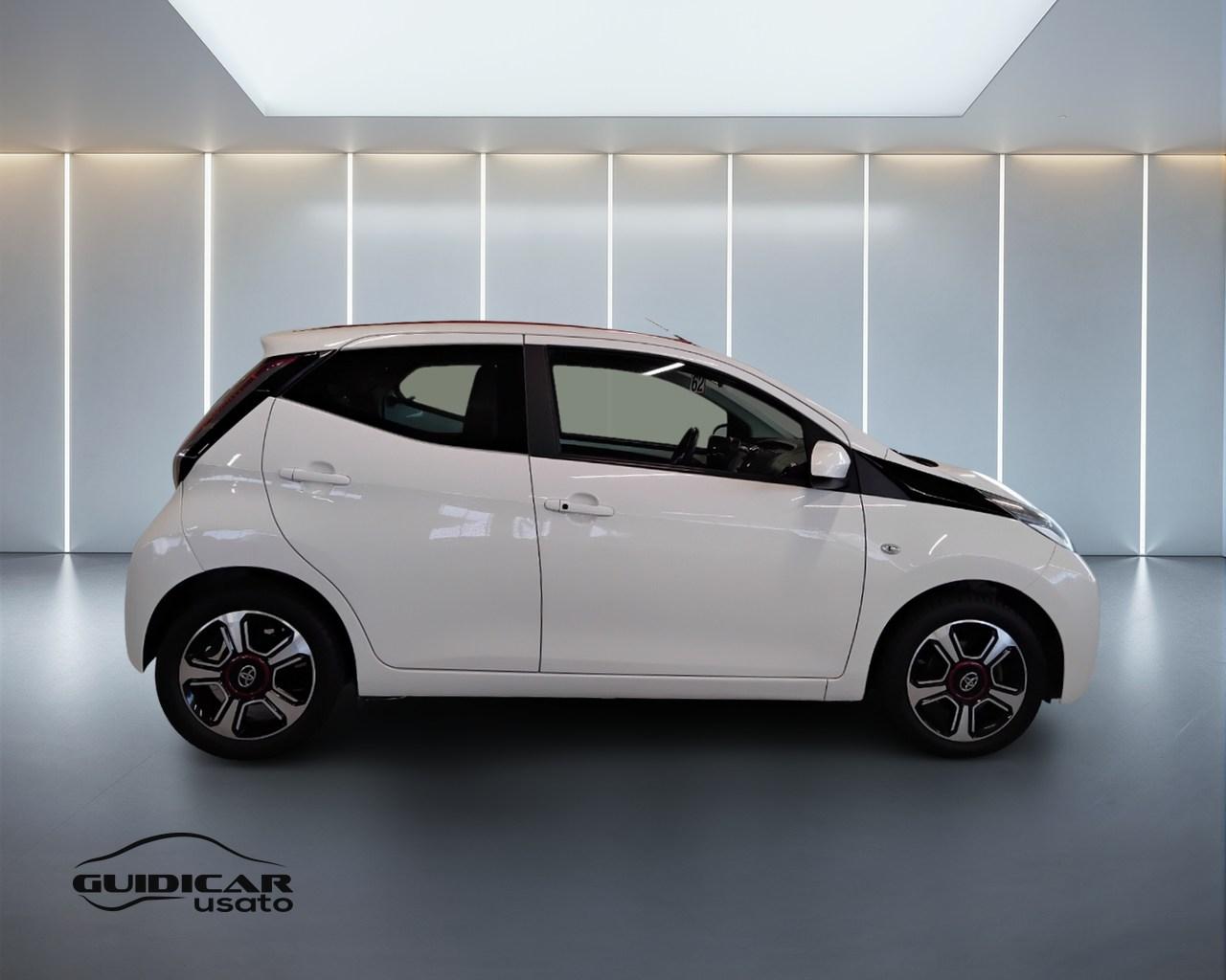 TOYOTA Aygo II 2014 - Aygo 5p 1.0 x-wave my15
