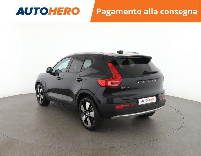 VOLVO XC40 T3 Geartronic Momentum Pro