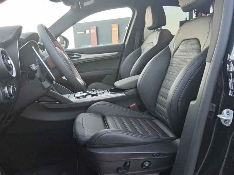 Alfa Romeo Stelvio 2.0 T 280 CV Intensa AT8 Q4