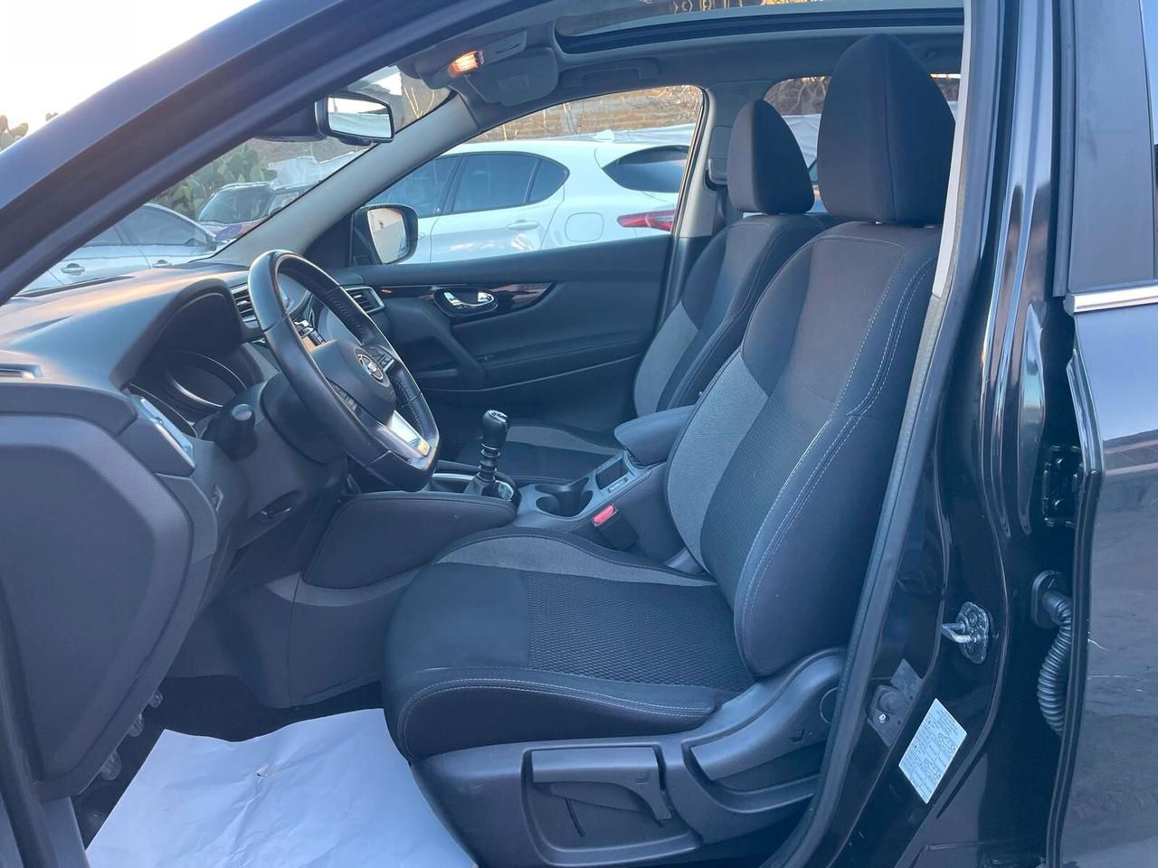 Nissan Qashqai 1.2 N-Connecta 116 cv - 2017