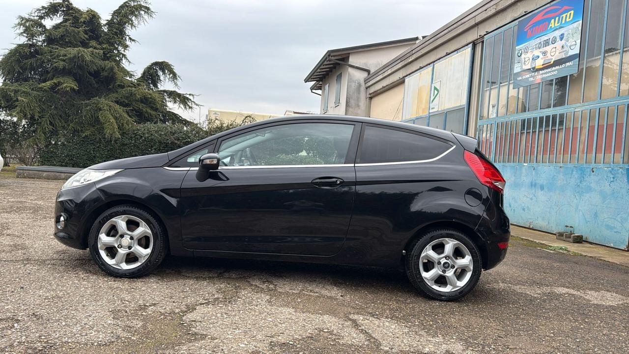 Ford Fiesta 1.4 TDCi 70CV 3 porte Titanium