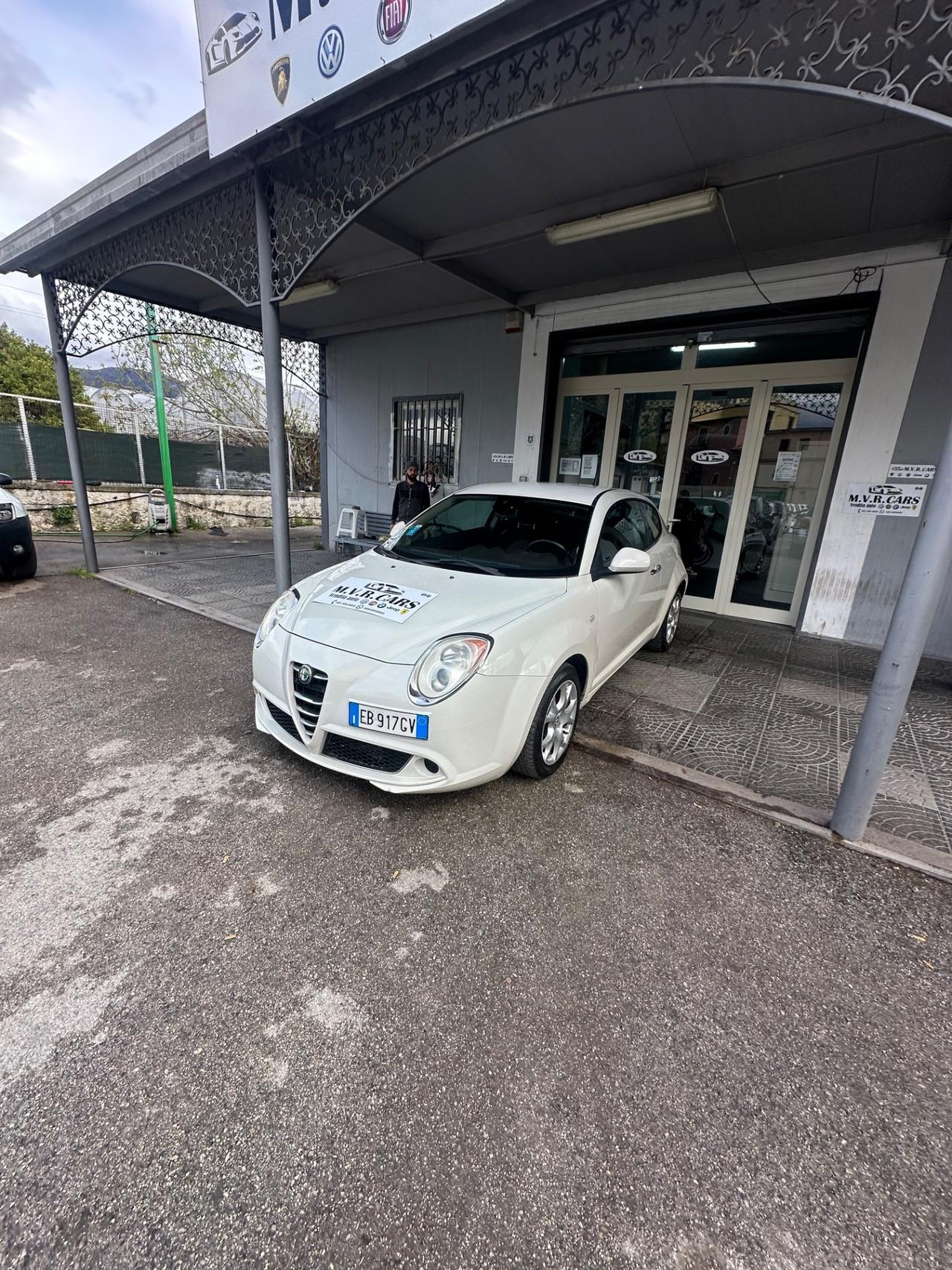 Alfa Romeo MiTo 1.6 JTDm 16V Distinctive Sport Pack