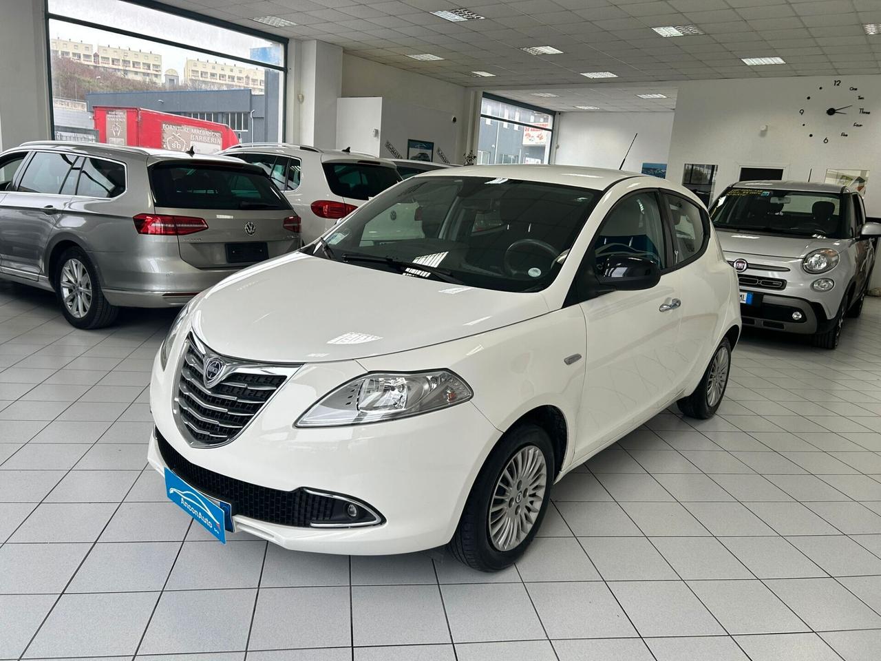 Lancia Ypsilon 1.3 MJT X NEOPATENTATI 2013