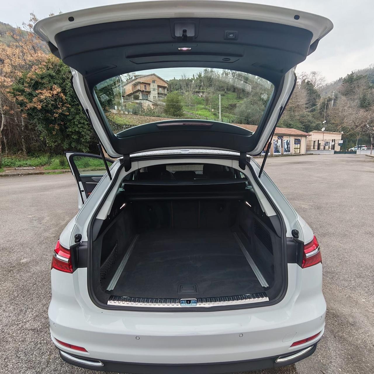 Audi A6 Avant 40 2.0 TDI quattro ultra S tronic Business