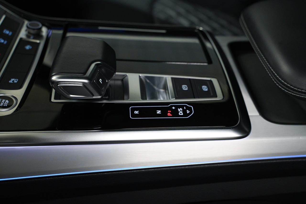 Audi Q8 60 TFSI e quattro tiptronic S line plus