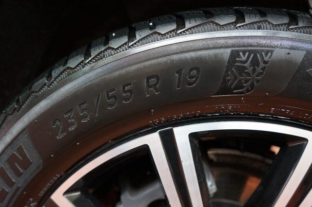 VOLVO XC60 B4 AWD Geartronic Inscription Ufficiale Certificat