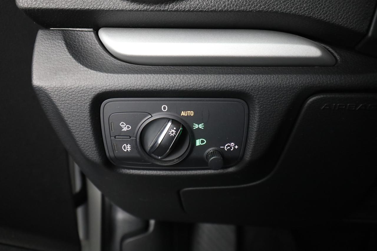 AUDI A3 3ª serie A3 SPB 30 TFSI Admired