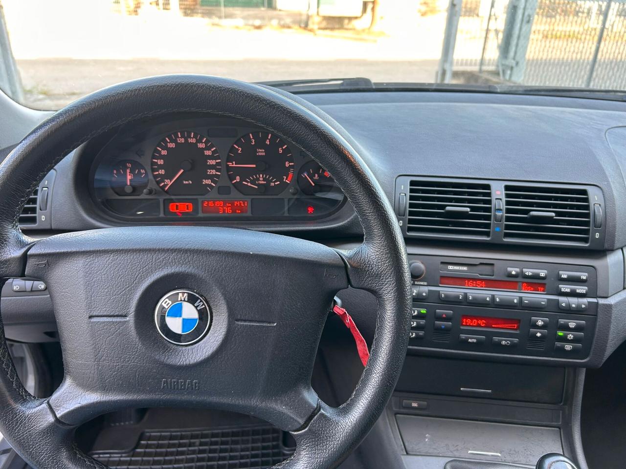 Bmw 320 320i (2.2) cat 4 porte Attiva