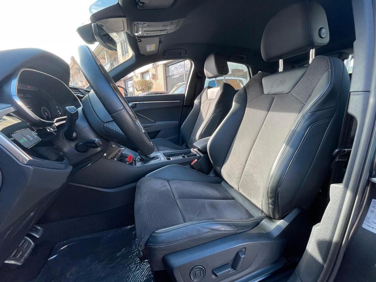 Audi Q3 40 TDI quattro S tronic S-Line interno/esterno