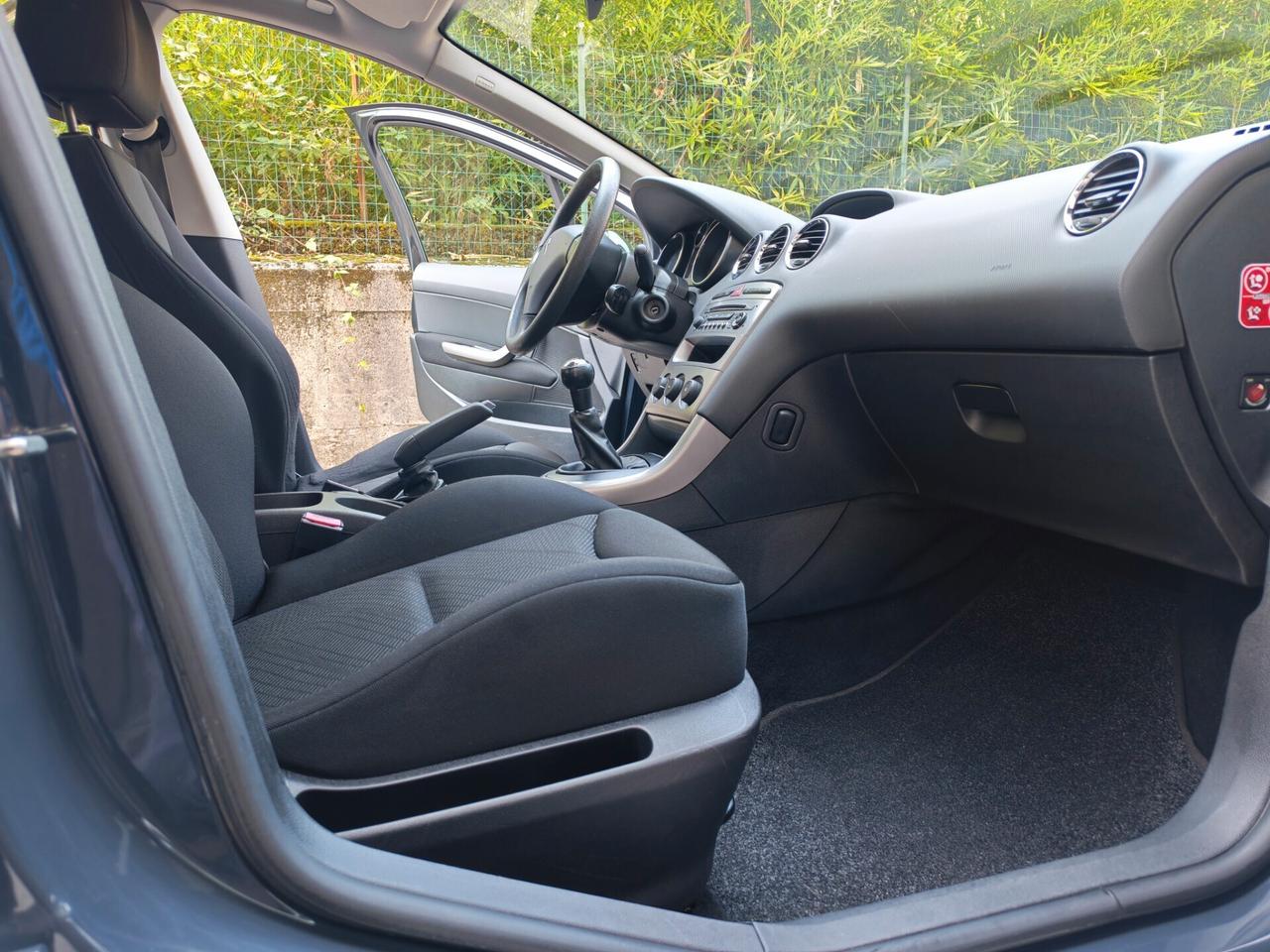 Peugeot 308 SW 1.4 BENZINA 98cv / 97.000km / Unipro