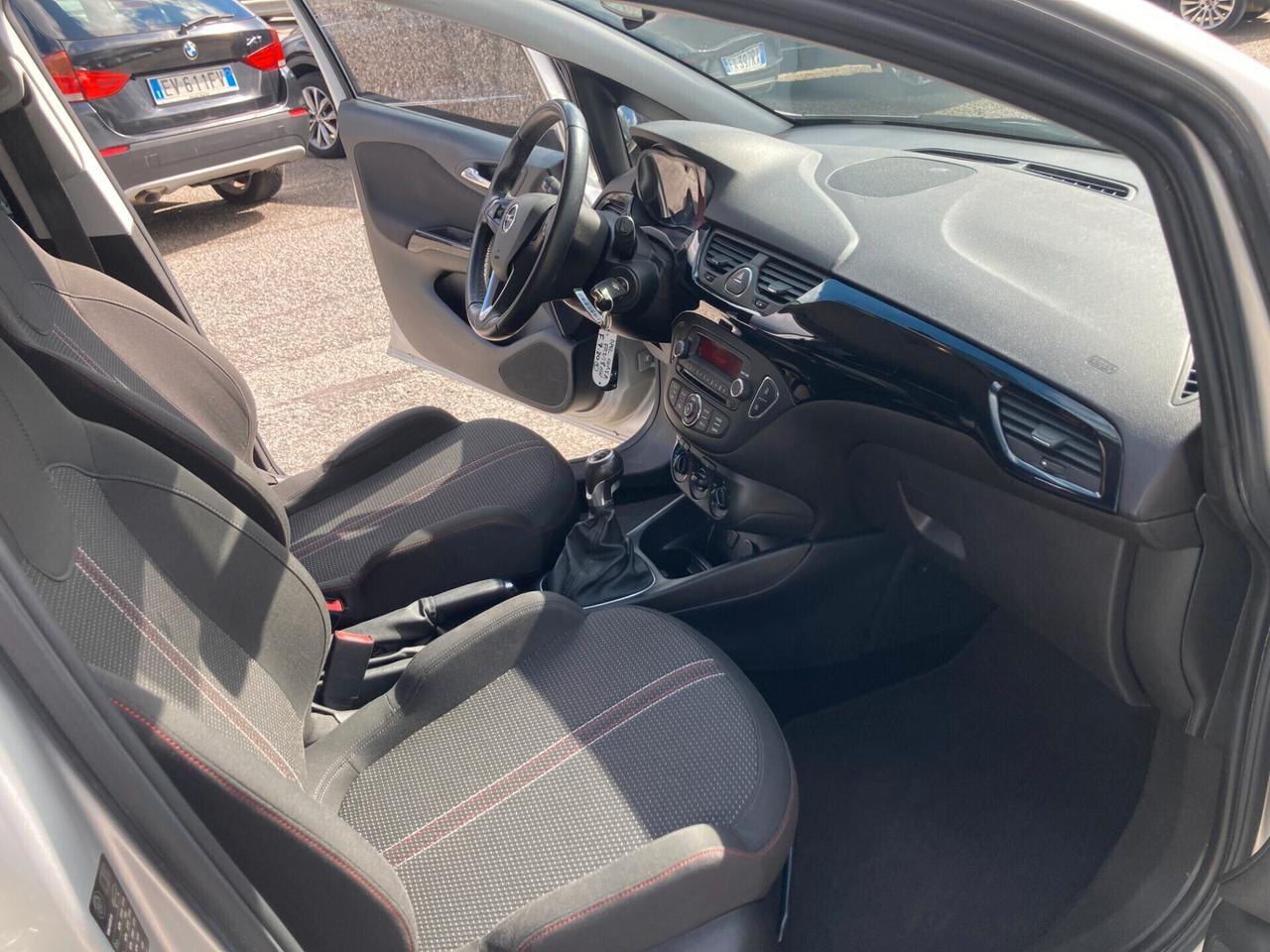 Opel Corsa 1.2 5 porte Advance 75CV