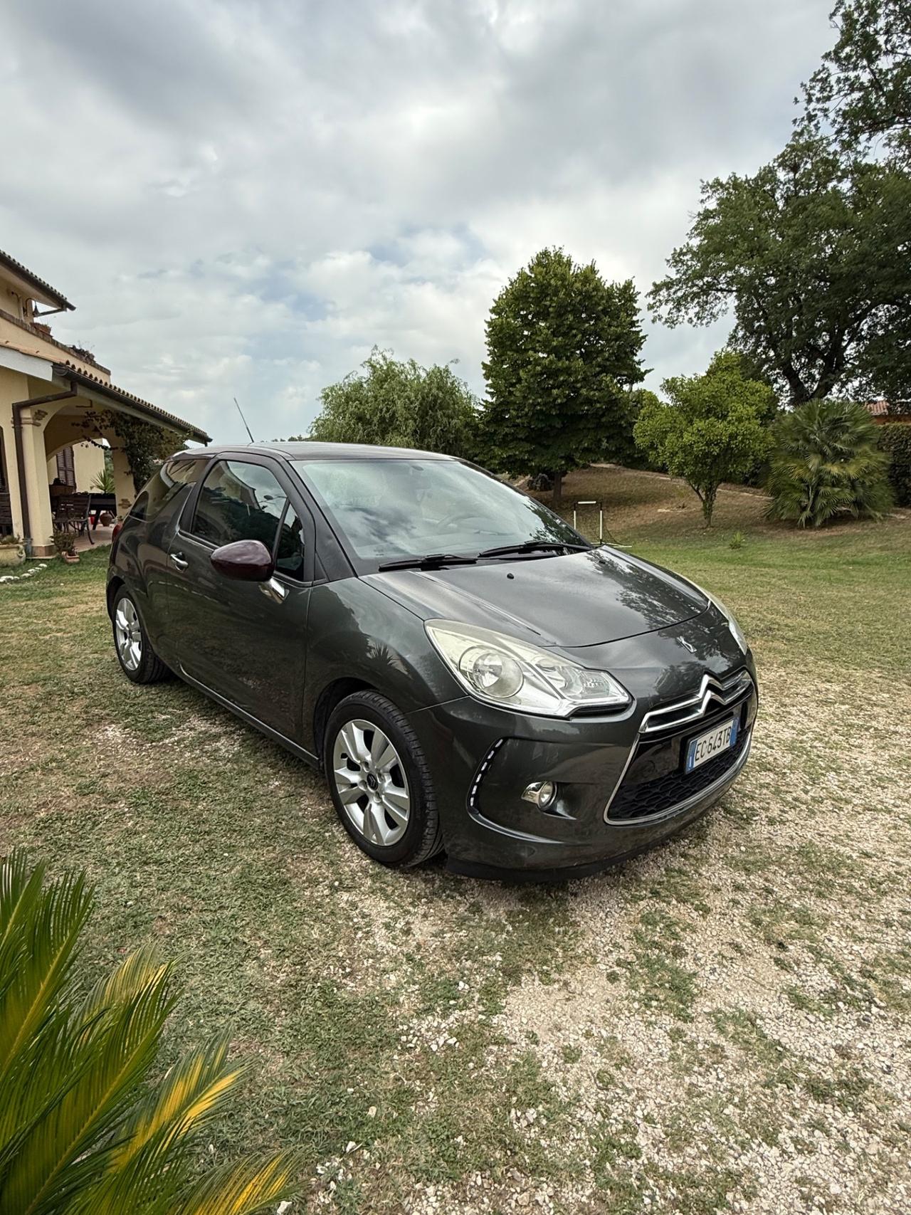 Ds DS3 3 1.4 HDi 70 Just Black