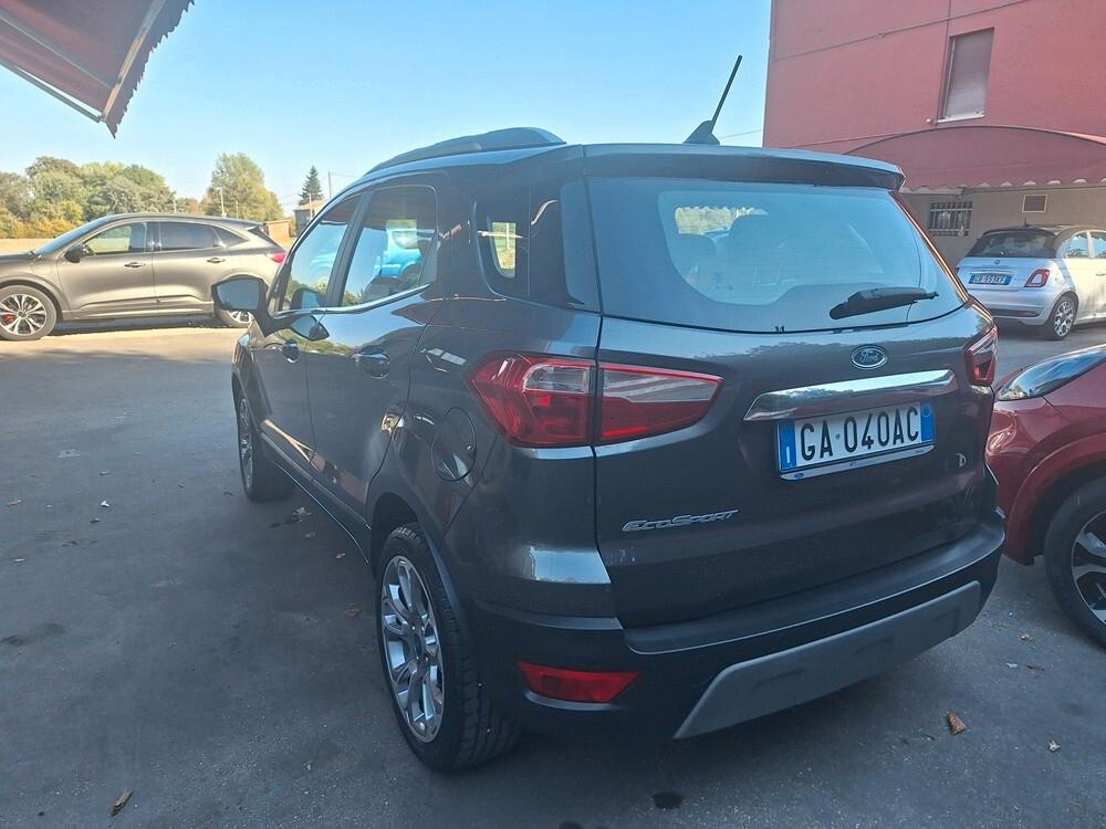 Ford EcoSport 1.0 benzina Titanium