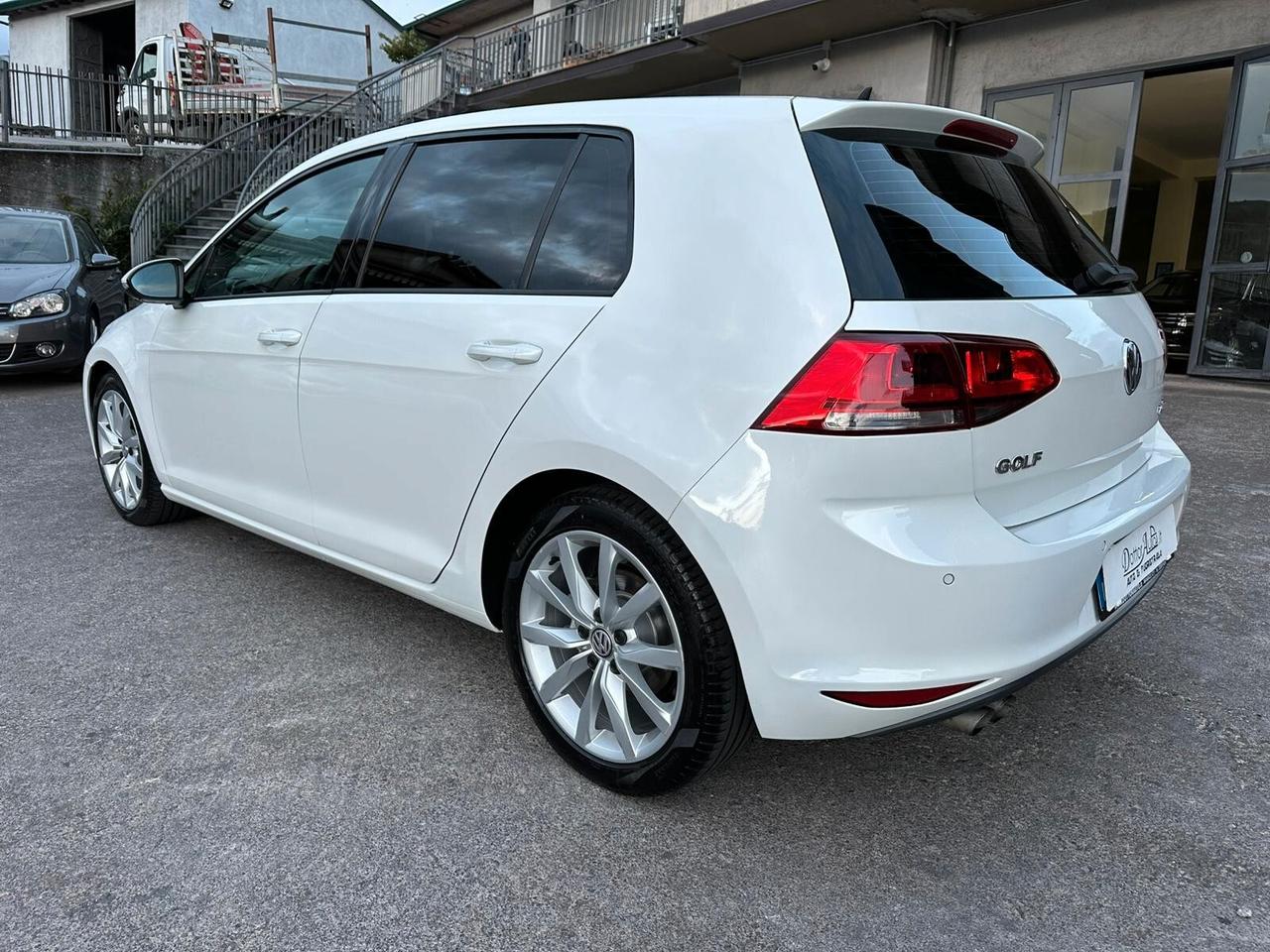 Volkswagen Golf 2.0 TDI 5p. Highline BlueMotion Technology