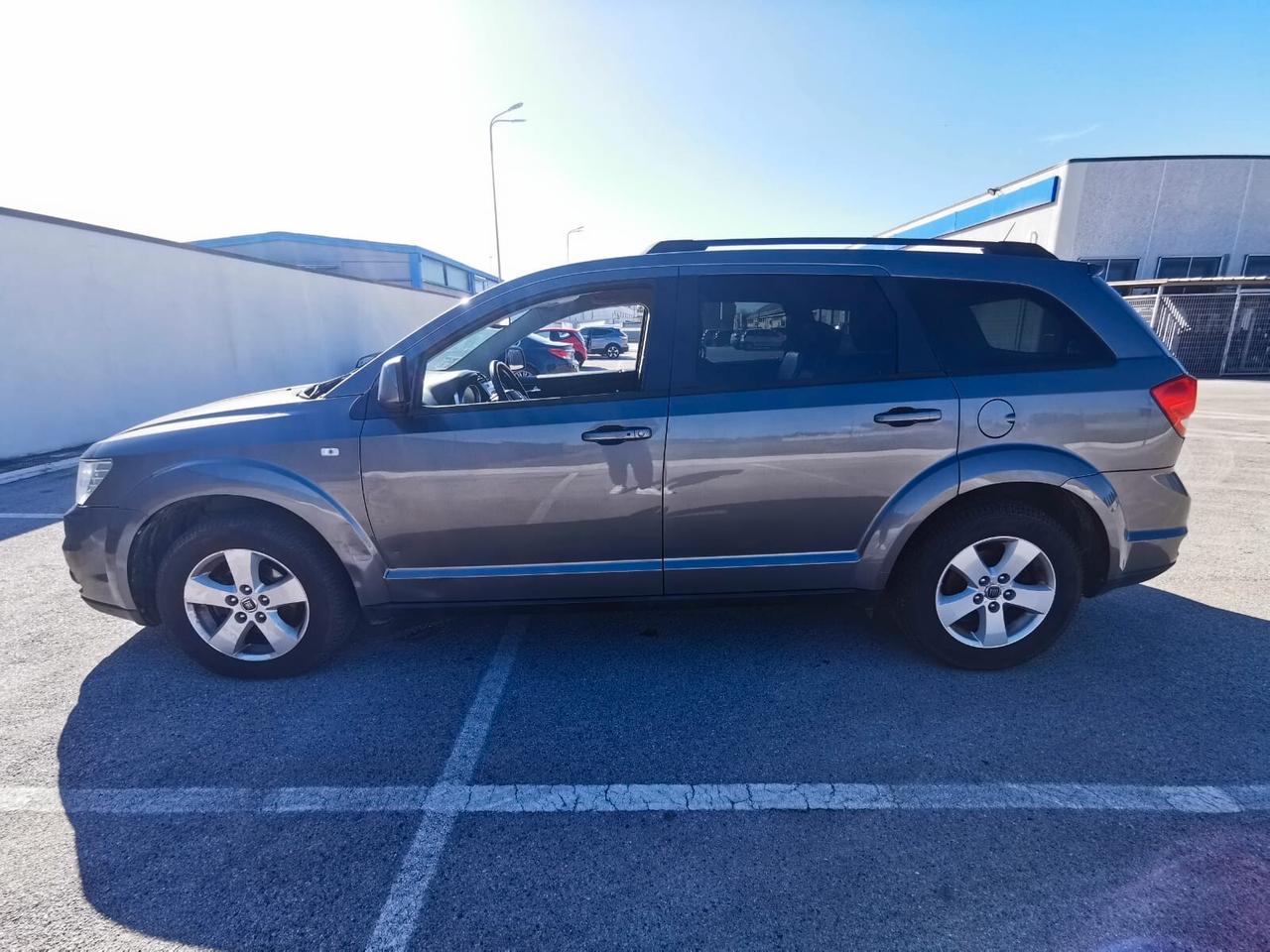 Fiat Freemont 2.0 MJ 140 CV Urban 7 POSTI