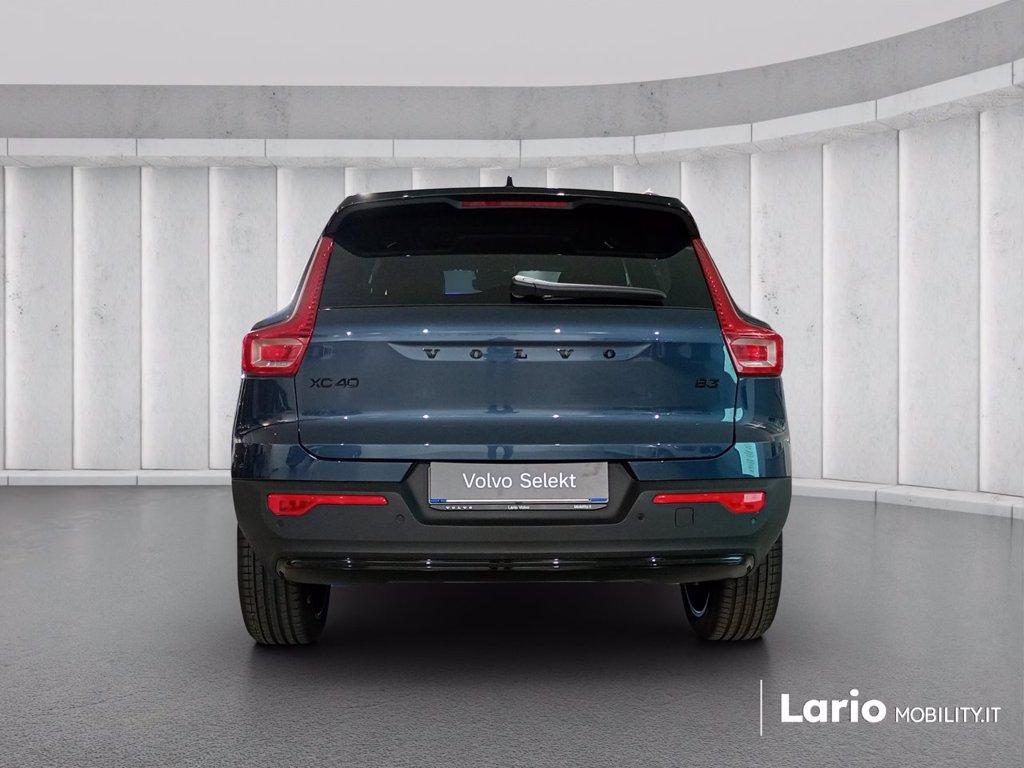 VOLVO XC40 2.0 b3 Ultra Black Edition auto del 2025