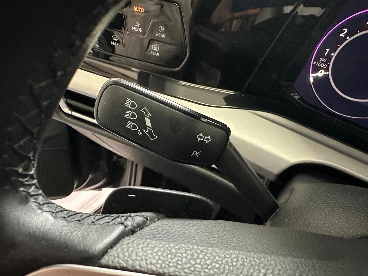 Volkswagen Golf 1.0 eTSI EVO DSG Life