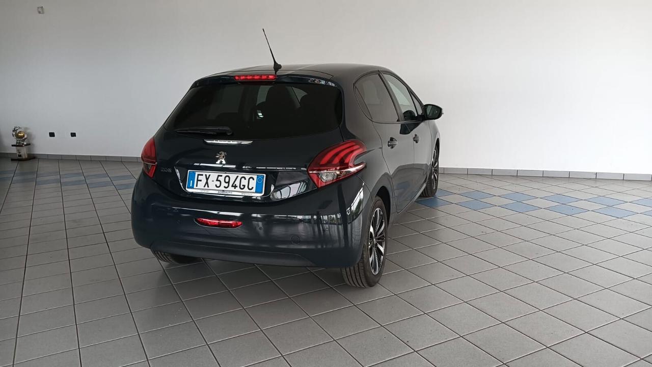 Peugeot 208 PureTech 82 Stop&Start 5 porte Signature