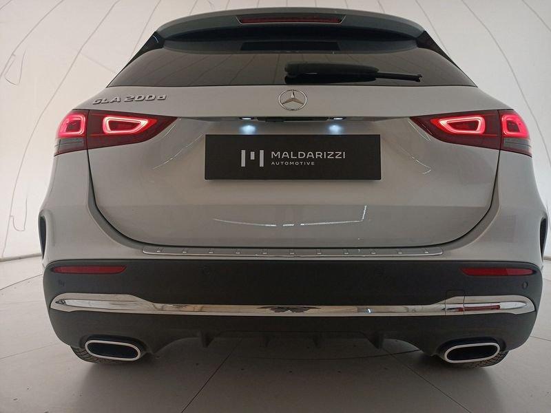 Mercedes-Benz GLA GLA-H247 2020 200 d Premium auto
