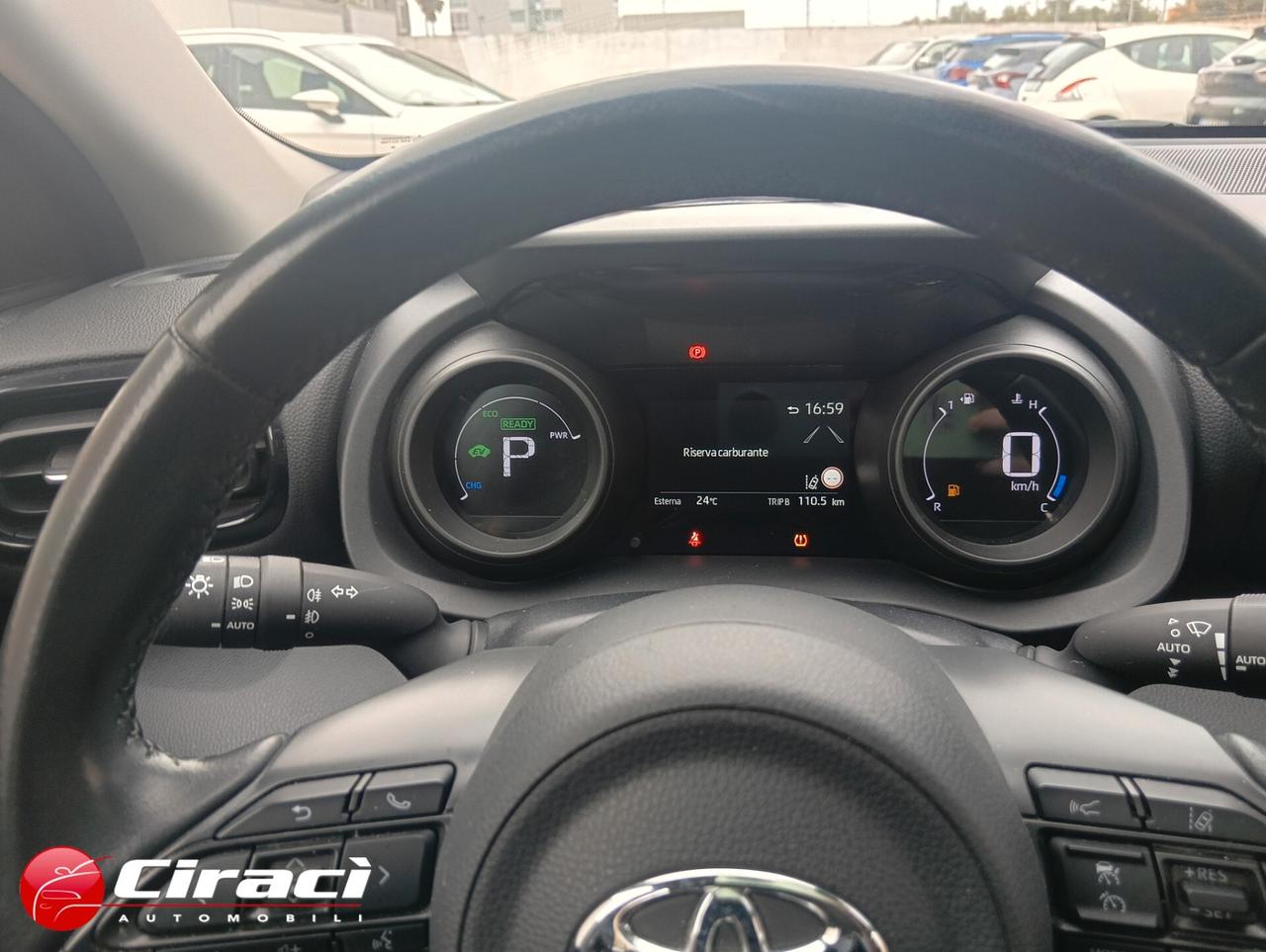 Toyota Yaris 1.5 Hybrid 5 porte Trend