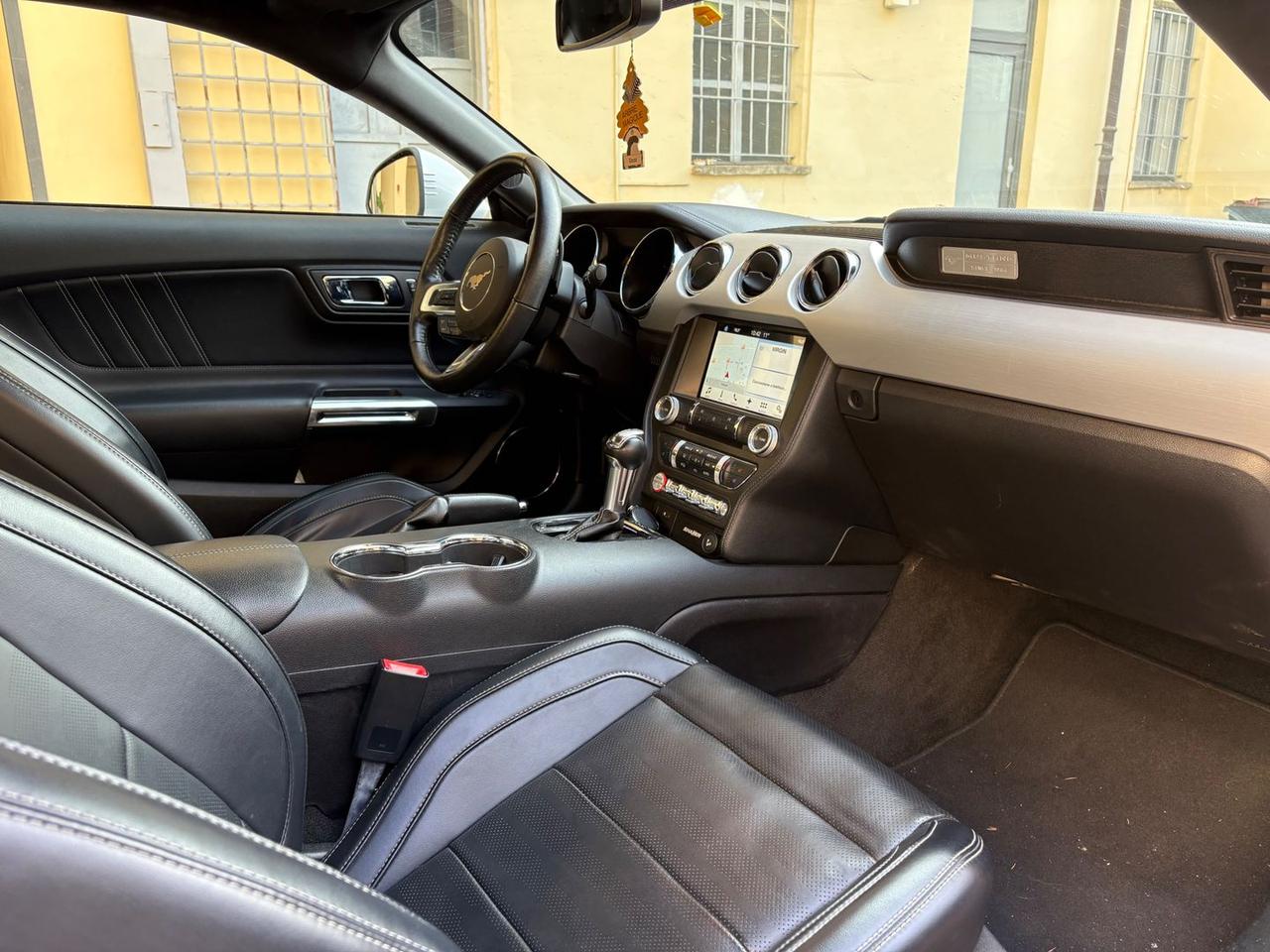 Ford Mustang 2.3 EcoBoost #7377