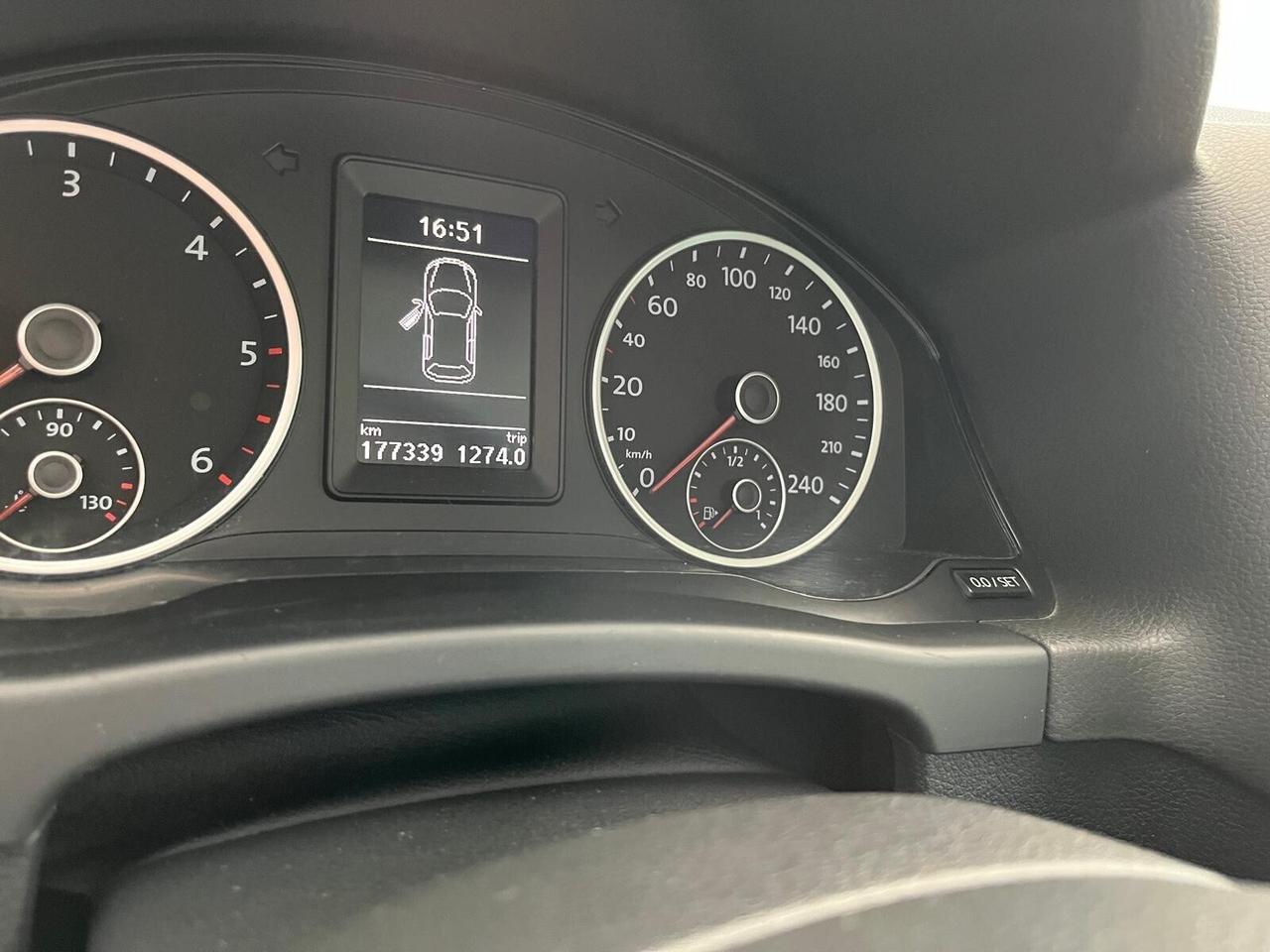 Volkswagen Tiguan 2.0 TDI DPF 4MOTION DSG Sport &