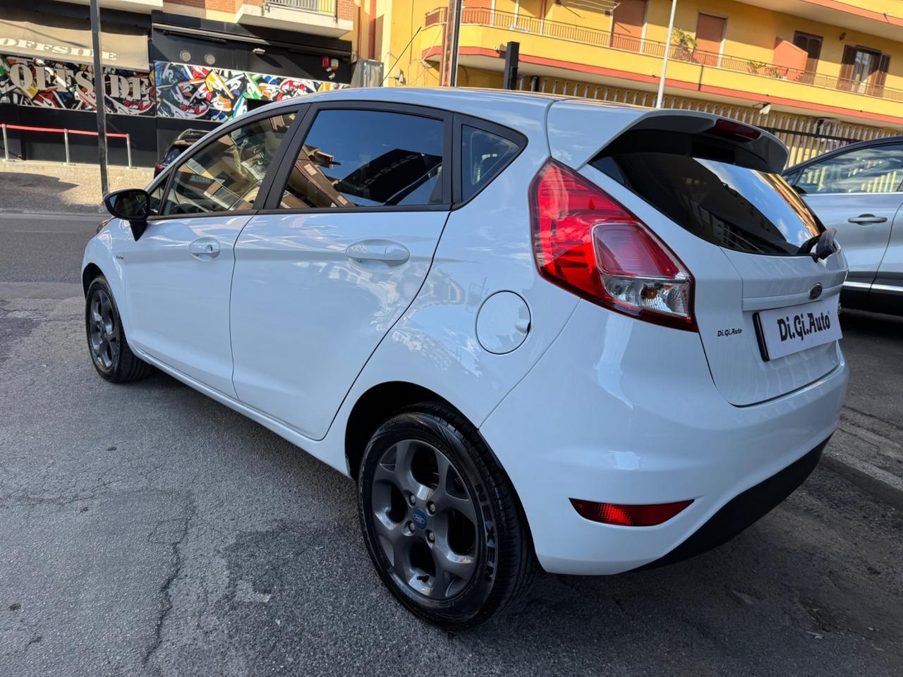 Ford Fiesta 1.4 5 porte GPL Business
