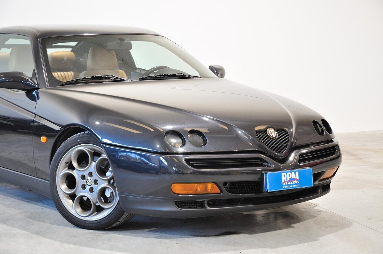 Alfa Romeo GTV 2.0i V6 turbo cat