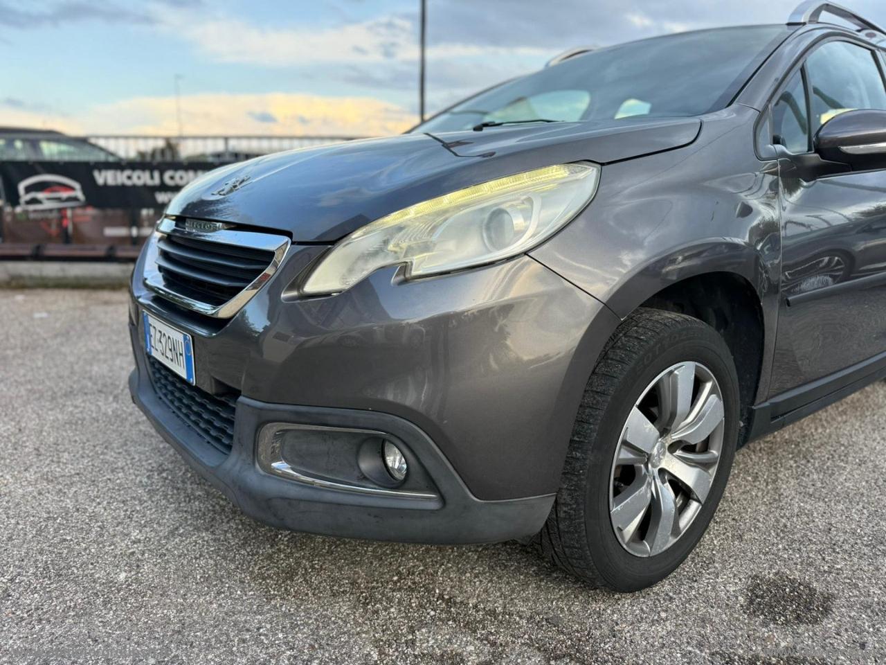 PEUGEOT 2008 PureTech 82 Allure