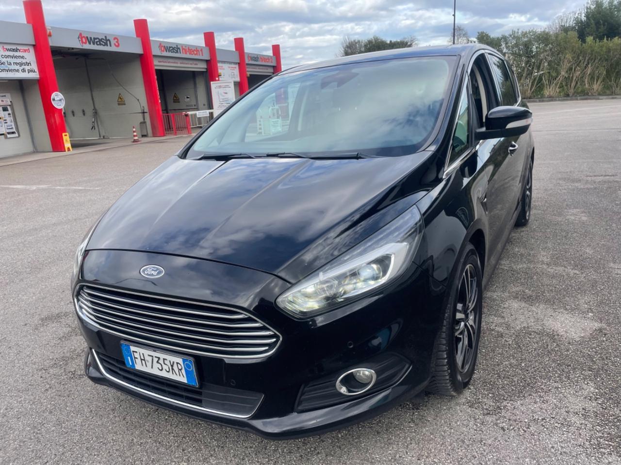 Ford S-Max 2.0 TDCi 7 posti Powershift anno 2017