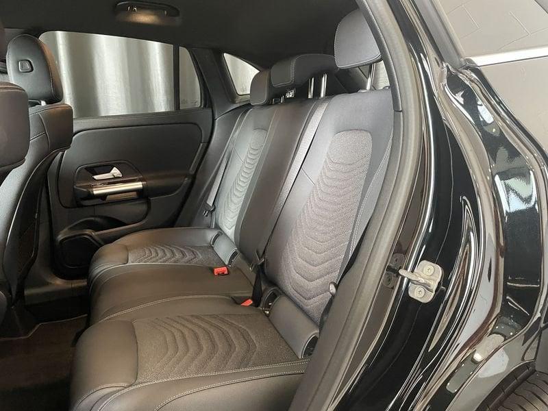 Mercedes-Benz GLA GLA 180 Automatic Progressive Advanced