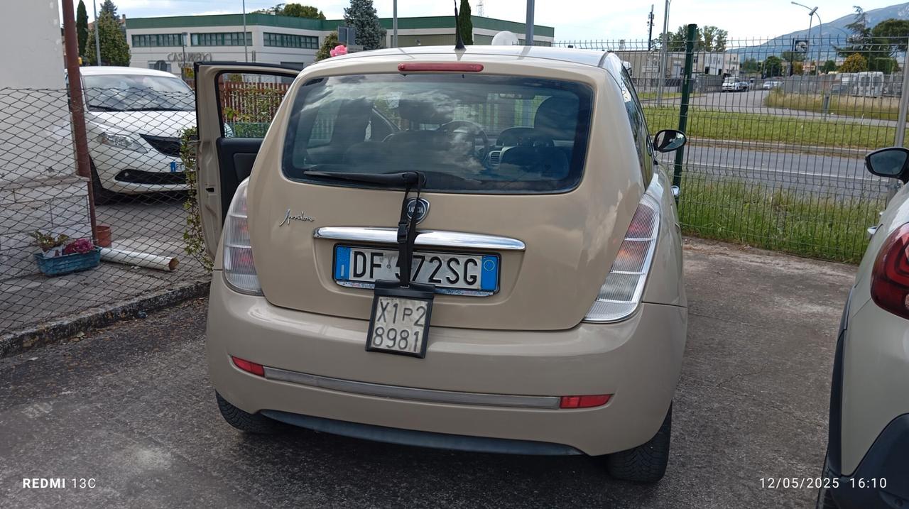 Lancia Ypsilon 1.2 Argento