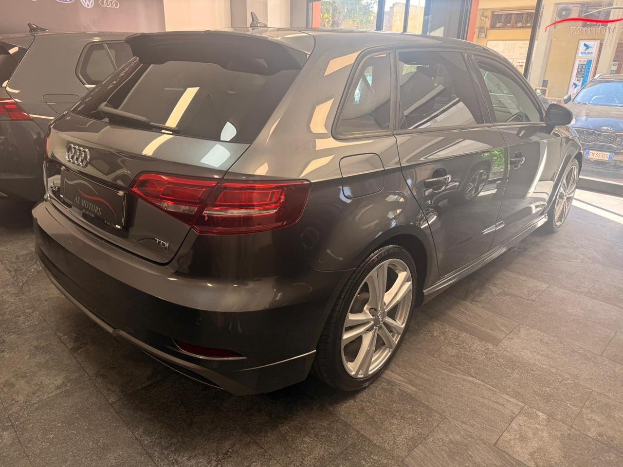 Audi A3 SPB 1.6 TDI S tronic S-Line finanziabile