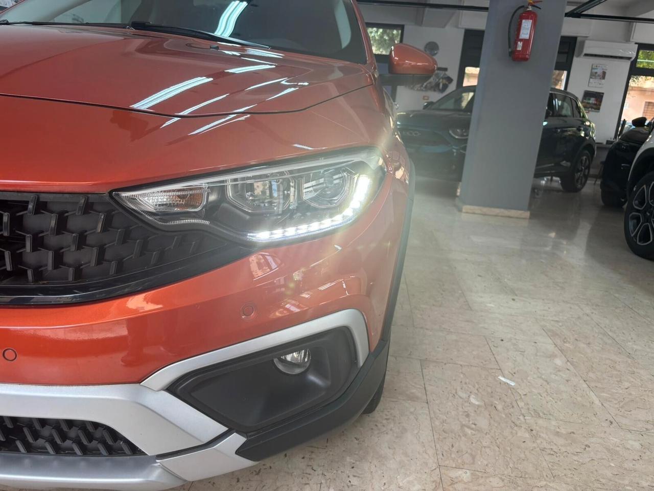 Fiat Tipo 1.6 130cv M-Jet SW Cross Plus