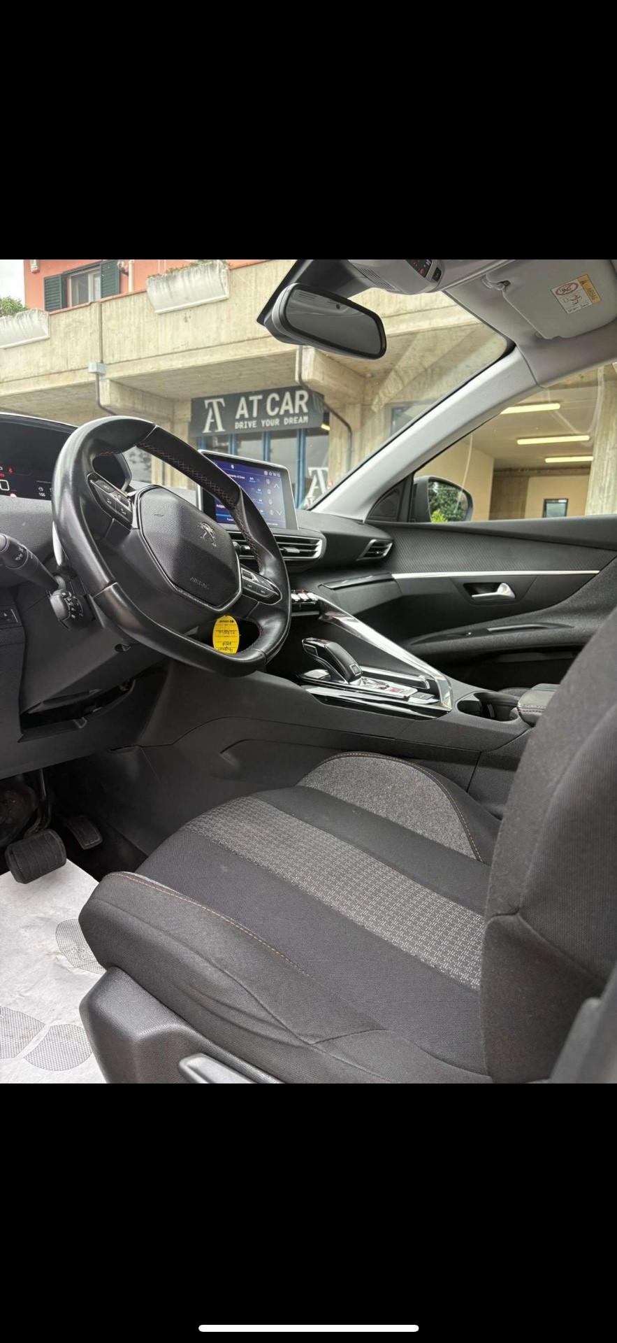 Peugeot 3008 BlueHDi 120 S&S EAT6 Business