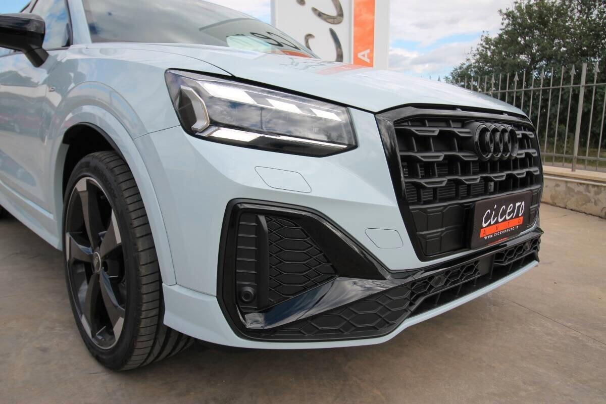 Audi Q2 35 TFSI 150CV Identity Black 11.2025