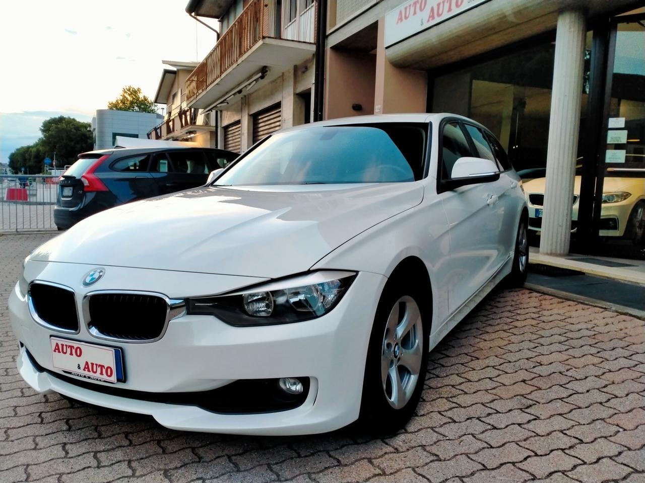 BMW 320 TOURING F31 EFF. DYNAMIC 163CV / PELLE TOTALE / VETRI PRIVACY / STEPTRONIC